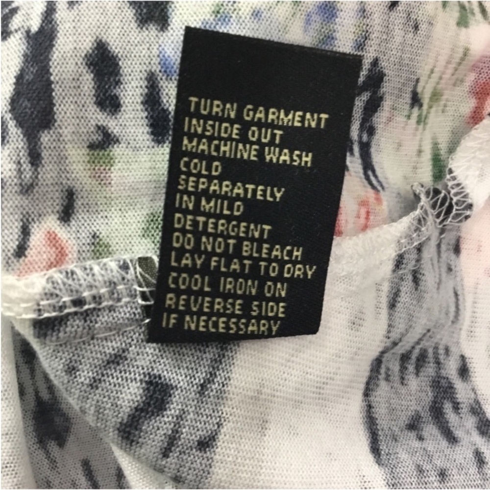 DG2 Diane Gilman floral embellished burnout short sleeve tee Woman’s L - Picture 10 of 16